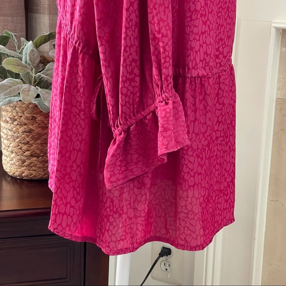 EVRI 1X Peplum Hem V-Neck Pink 3/4 Sleeve Blouse - Picture 10 of 15